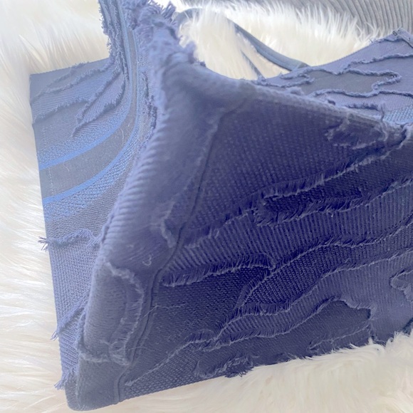 LIKE NEW💯CHRISTIAN DIOR Canvas Embroidered Camouflage Large Book Tote Blue - Picture 6 of 16